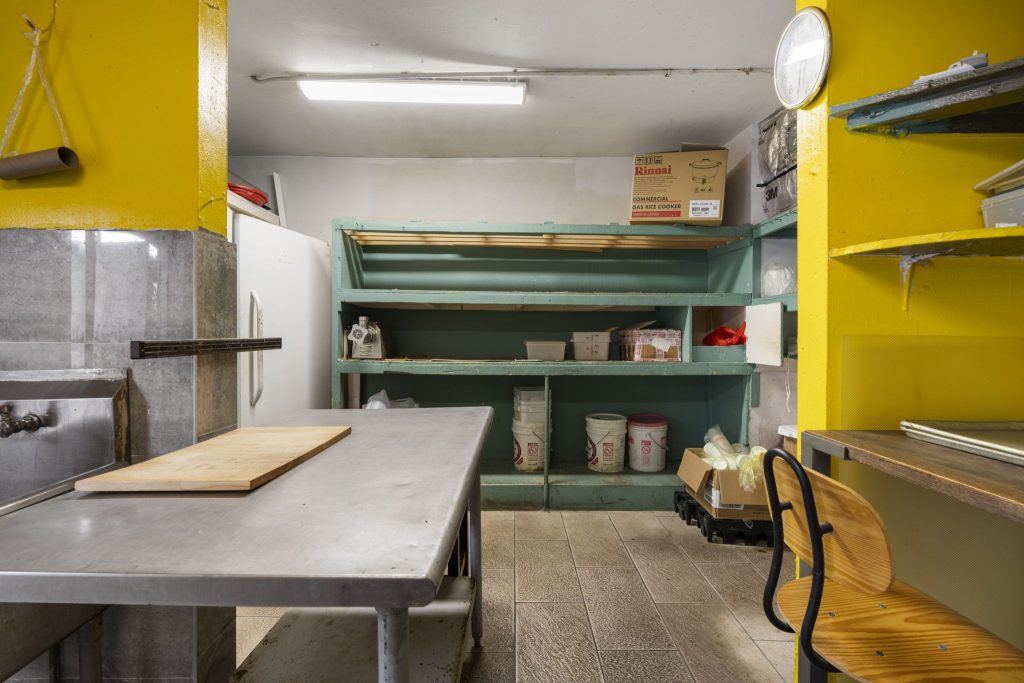 614 4th Ave Prep Area 3